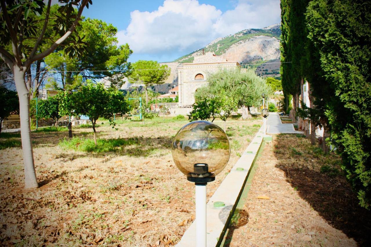 Al Tempio Della Pace Hotel Carini Buitenkant foto